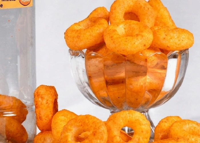 Baked cheese ring made with healthy unpolished millets and real cheese.